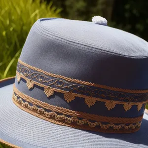 Cowboy Hat Bag: Stylish Container for Your Belongings