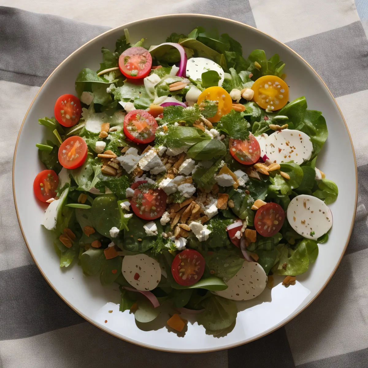 Picture of Healthy and Delicious Vegetarian Plate with Fresh Vegetables