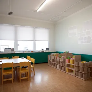 Modern Living Room with Stylish Furniture and Wood Flooring