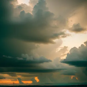 Golden Horizon: A Captivating Sunset Over the Ocean