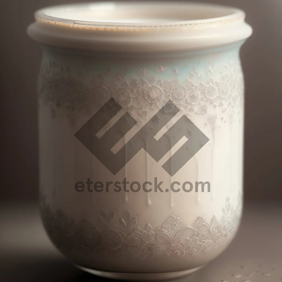 Picture of Fresh Porcelain Milk Container