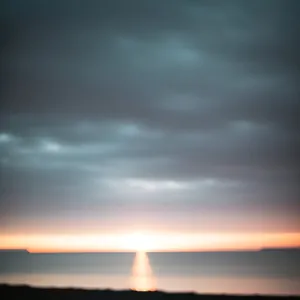 Golden Horizon: Vibrant Sunset over the Sea
