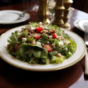 Gourmet vegetable salad with cheese and guacamole dip