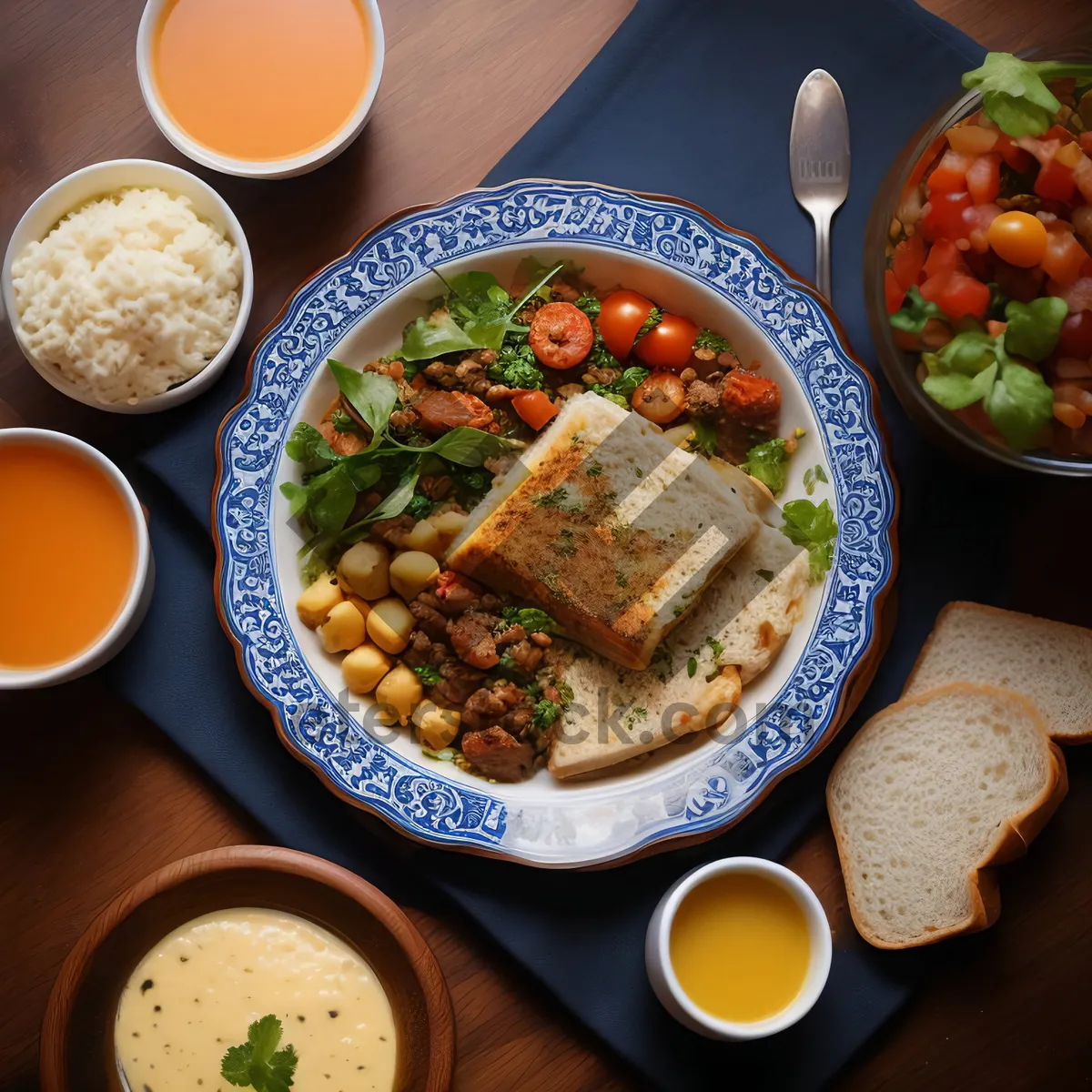 Picture of Fresh vegetable salad with healthy tomato pepper sauce
