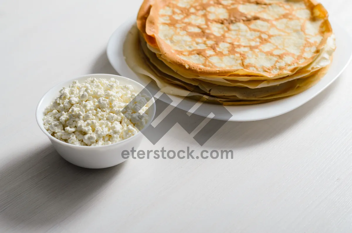 Picture of Healthy Bowl of Vegetables and Cereal