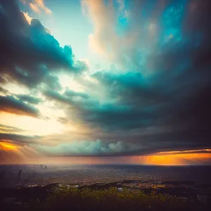 Golden Horizon over Sunlit Ocean