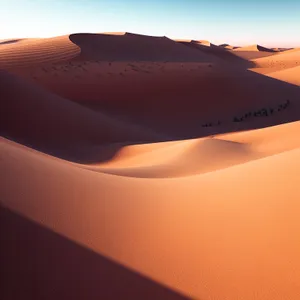 Sunny Moroccan Desert Landscape: Vibrant Sand Dunes