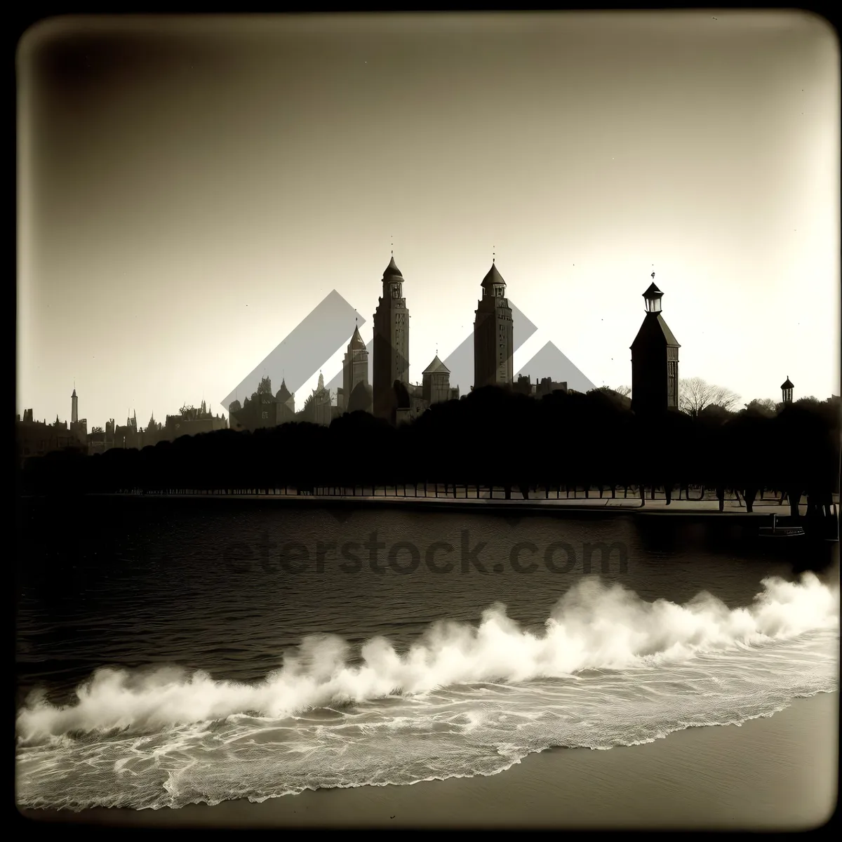 Picture of Enchanting London: Majestic Castle Illuminated by Reflections