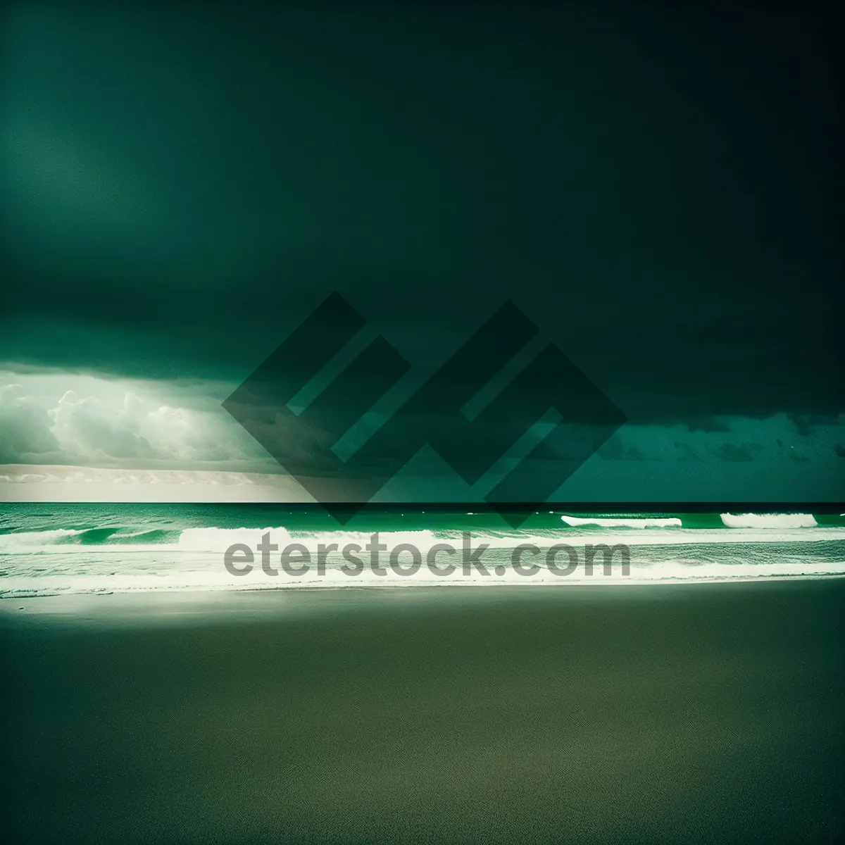 Picture of Sunny Tropical Beach Skyline Reflection