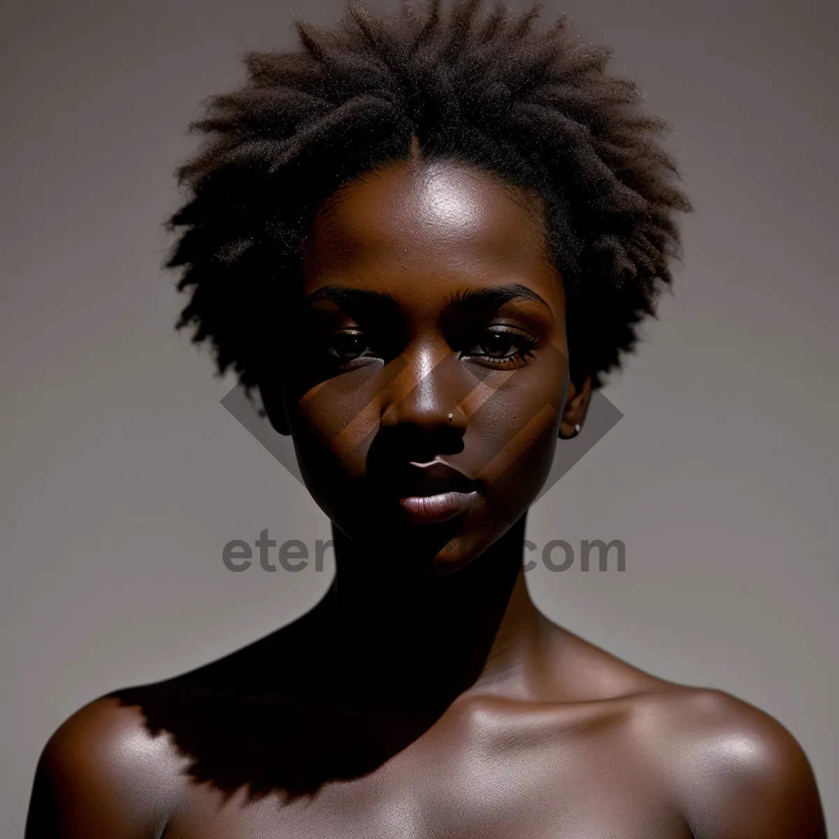 Picture of Stunning Afro-Styled Model: Alluring Beauty with Sensual Eyes