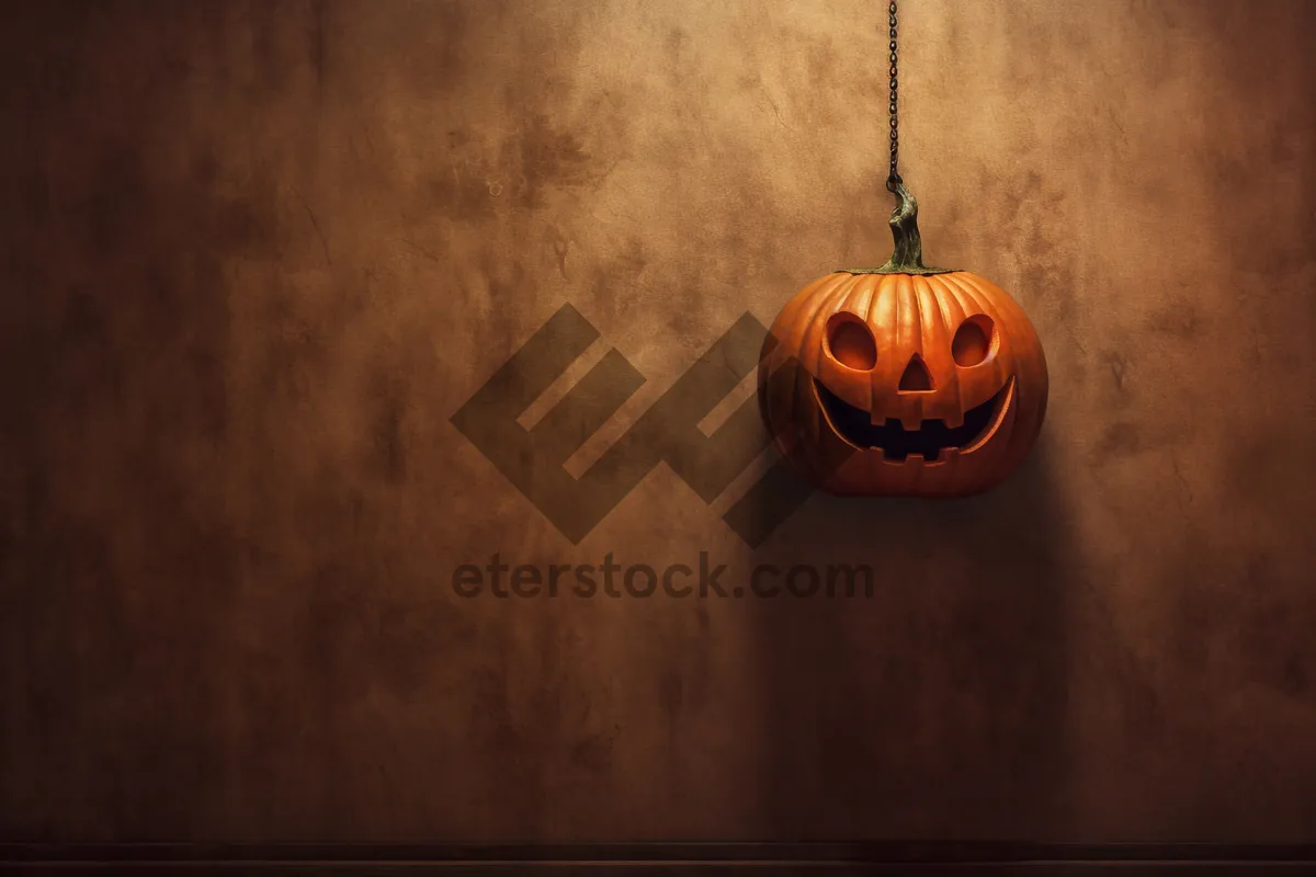 Picture of Jack-o'-lantern in the dark night.