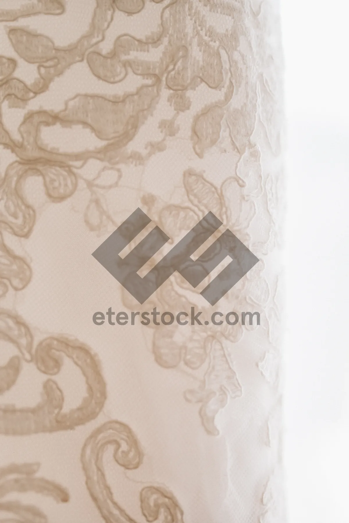 Picture of Vintage floral wallpaper design with elegant swirls.