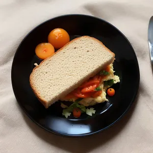 Healthy Grilled Chicken Salad with Fresh Vegetables