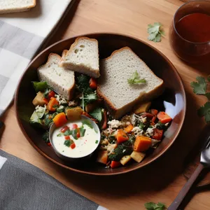 Tasty gourmet salad with grilled beef and vegetables