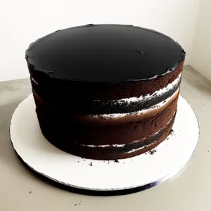 Delicious Chocolate Cake with Sweet Chocolate Sauce