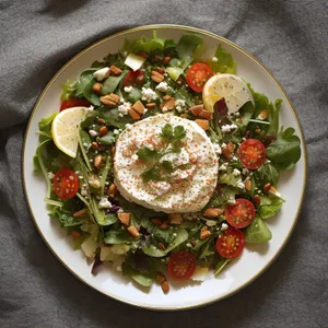 Delicious Garden Salad with Fresh Vegetables and Sauce