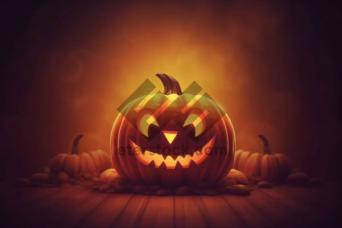 Picture of Jack o' Lantern glowing in the dark