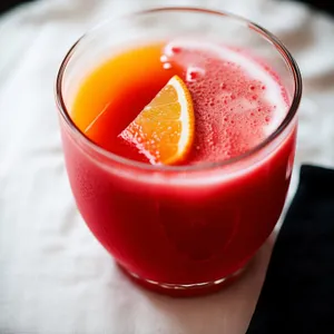 Refreshing Strawberry Berry Cocktail with Freshly Sliced Ice