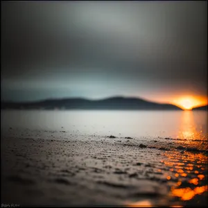 Golden Shores: A Serene Sunset Over the Ocean