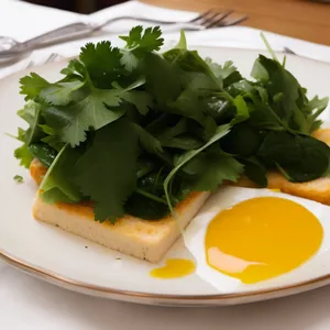 Fresh Gourmet Salad with Grilled Veggies and Cheese