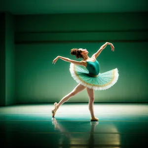 Graceful Elegance: Stunning Dancing Body in Action