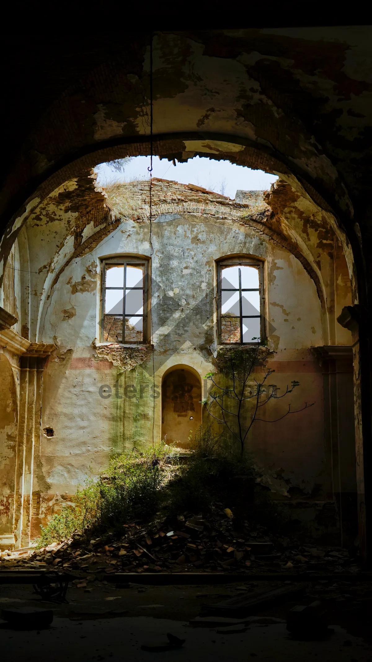 Picture of Old cathedral with stone vaulted roof and arches