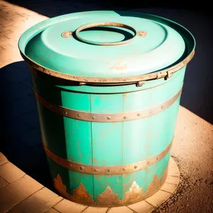 Metal Rain Barrel - Efficient Rainwater Storage Solution