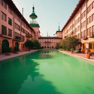 Travelers Retreat: Exquisite riverfront resort hotel in historic city