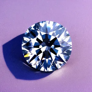 Sparkling Diamond Gemstone Ring: Luxurious Gift of Brilliance