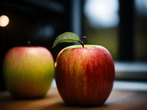 Delicious Fresh Apples for Healthy Eating.
