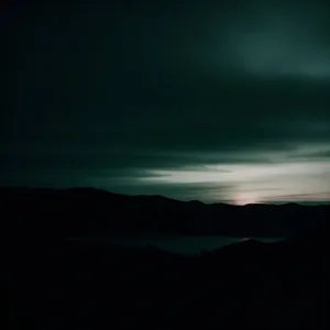 Dreamy Horizon: Sun's Embrace over Ocean