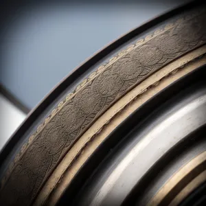 Dynamic Fractal Tire: Shiny Motion Design