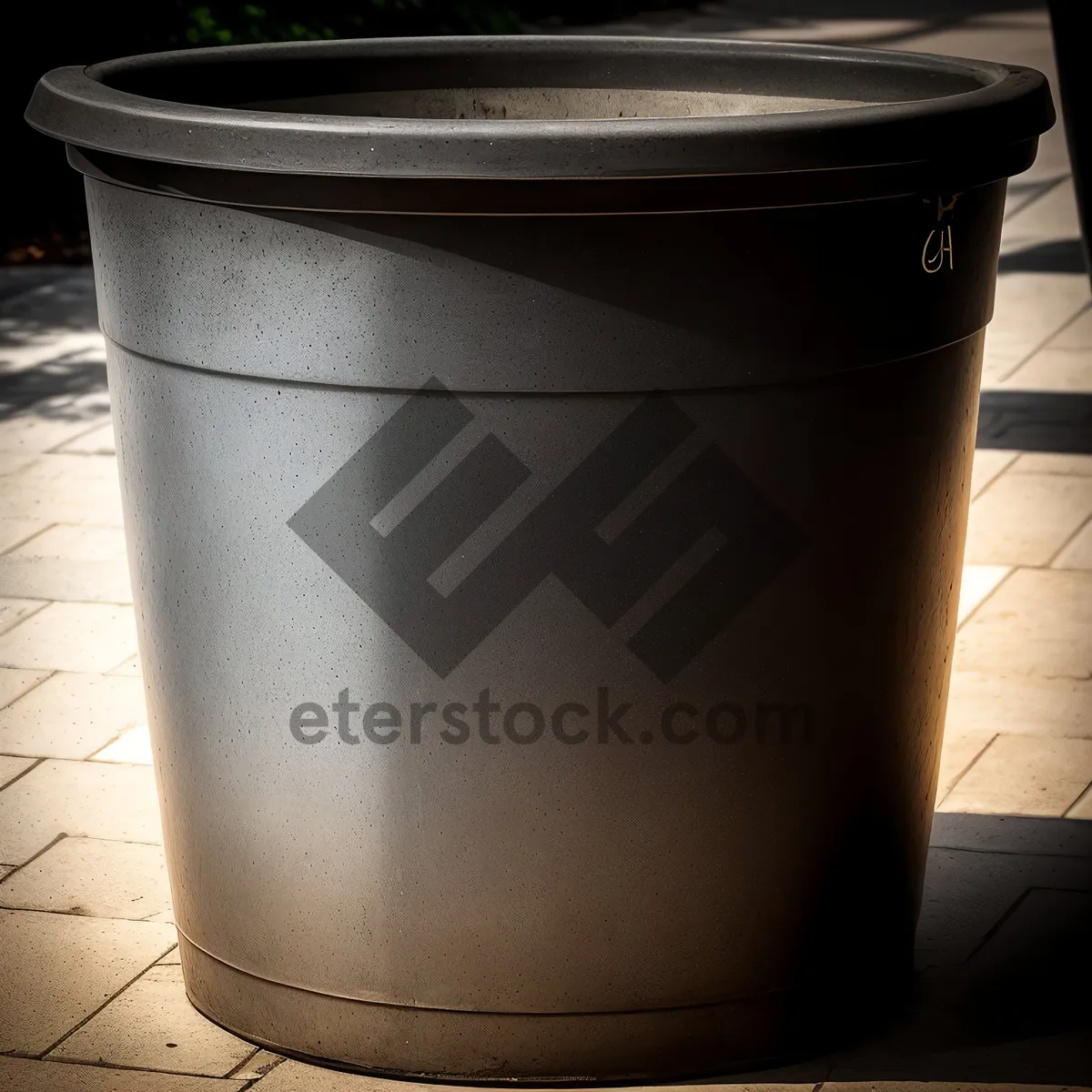 Picture of Metal Rain Barrel Container