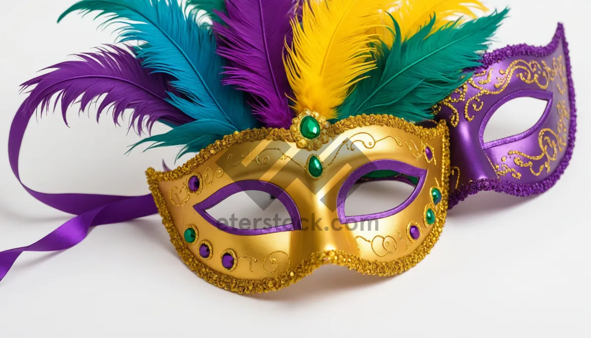 Picture of Mysterious Masquerade Mask in Gold Carnival Costume