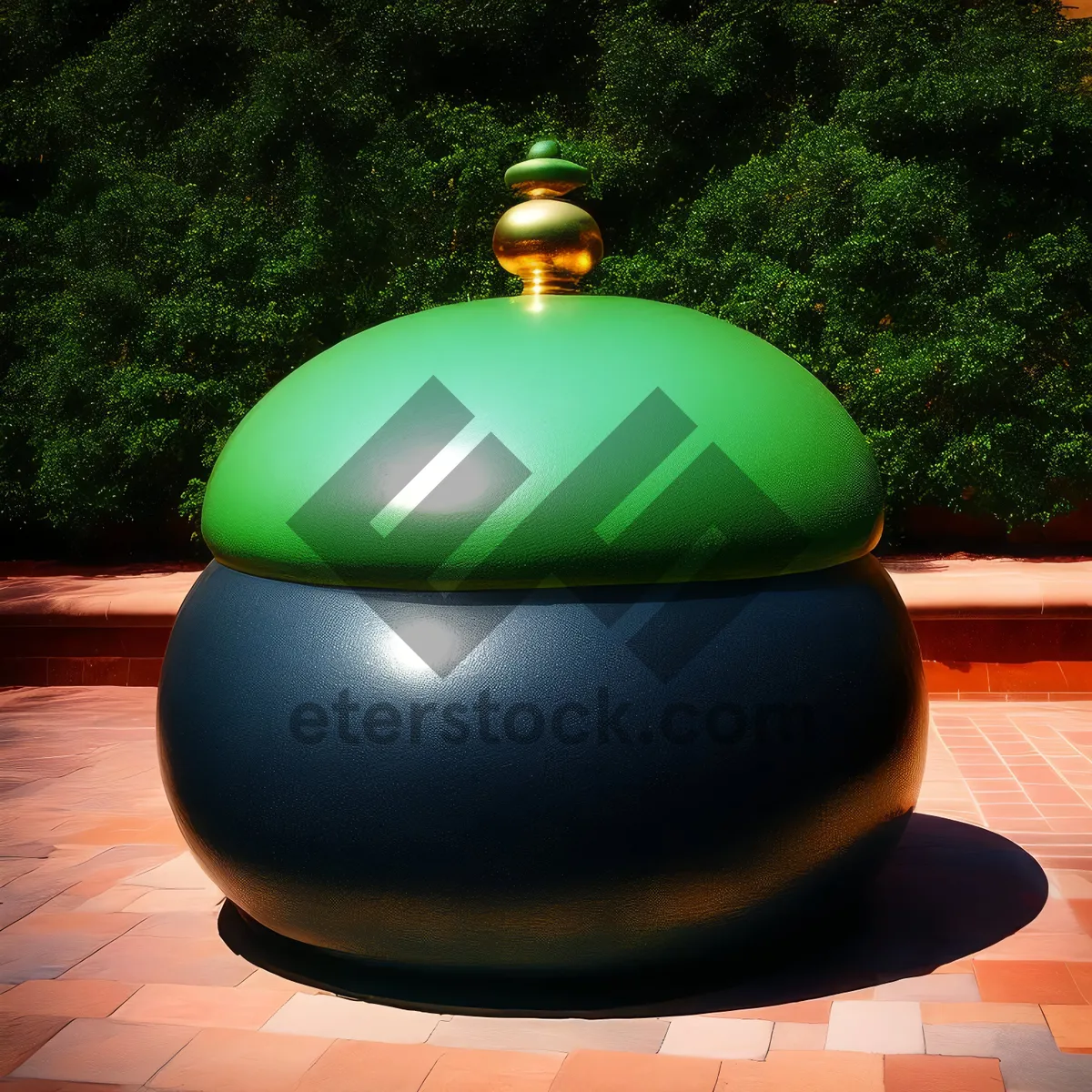 Picture of Ball-Decorated Festive Dutch Oven with Bell