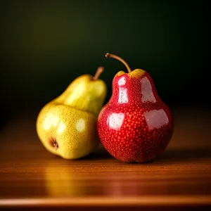 Fresh and Juicy Pear, a Nutritious Delight!