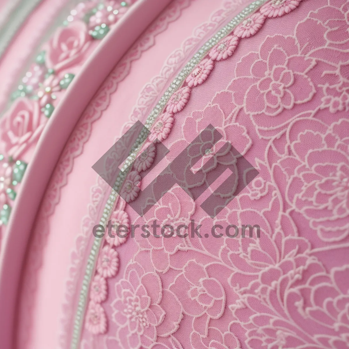 Picture of Pink Floral Paisley Pattern Wallpaper Design