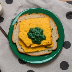 Delicious Acorn Squash with Guacamole and Cheese