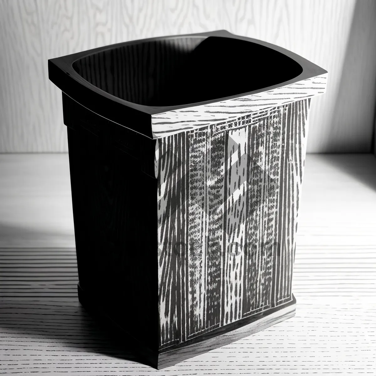 Picture of Metal Ashcan Bin and Container Basket