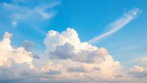 Vibrant Summer Sky with Fluffy Clouds