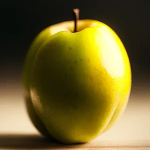 Juicy Golden Delicious Apple: Fresh and Healthy Snack