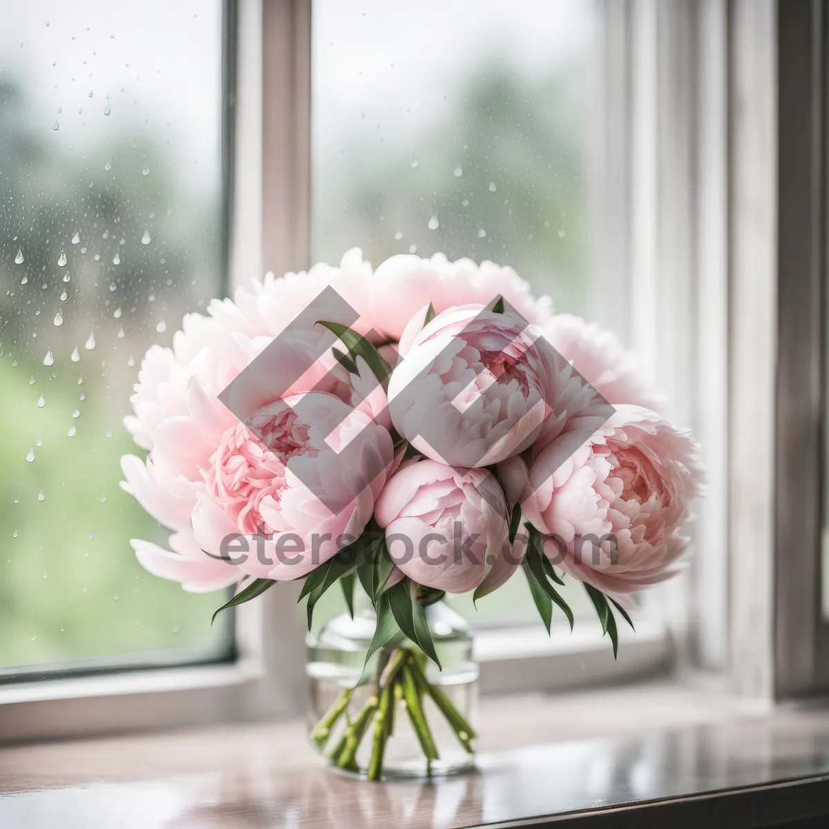 Picture of Romantic Pink Rose Vase Decoration for Wedding Bouquet