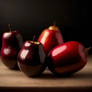 Delicious Red Apple - Fresh, Juicy, and Nutritious!