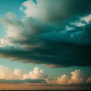 Vibrant Sunset Sky with Dramatic Cloudscape