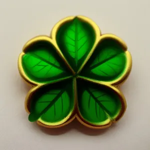 Vibrant 3D Graphic Clover Design