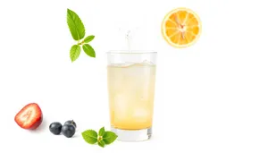 Refreshing Orange Citrus Juice with Ice and Lemon