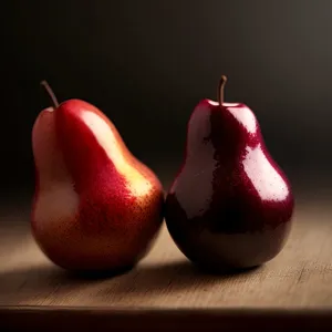 Fresh and Juicy Pear: Healthy, Delicious and Nutritious!
