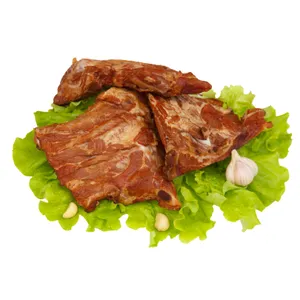 Healthy Grilled Steak Salad with Fresh Vegetables and Sauce