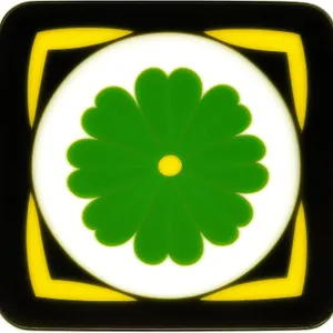 Shiny Clover Button Icon: Business Web Design